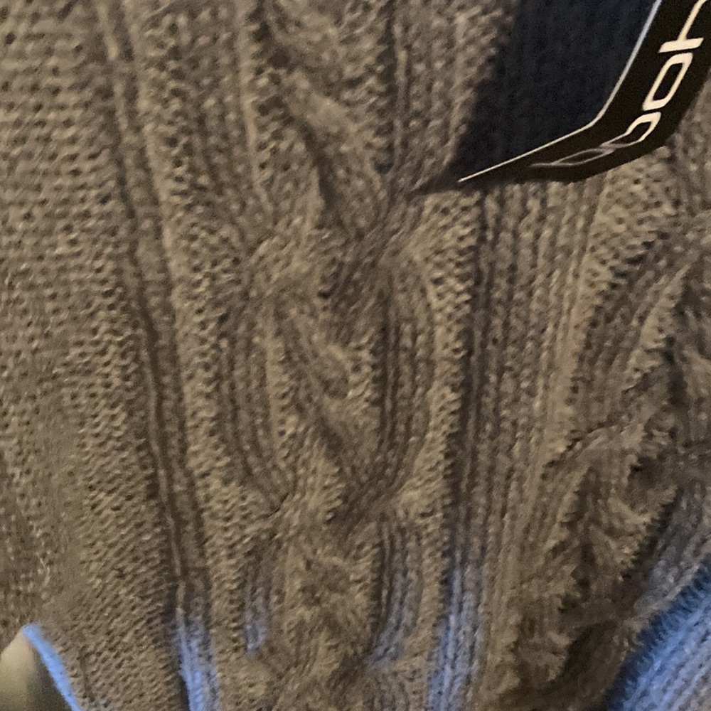 Boohoo L cold shoulder gray cable knit long sleeve sweater - Picture 4 of 6